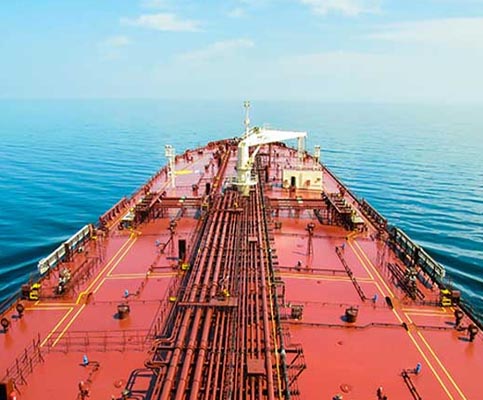 Crude oil tanker