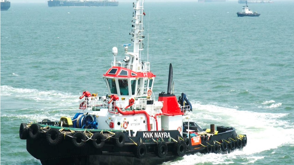 Tug boat